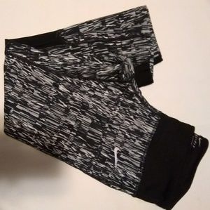 Nike woman's Running Athletic Leggings XS